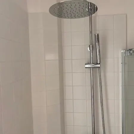 Civico 18 * ローマ